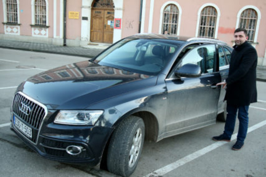 Петровић: "Ауди" сам зарадио радећи на пољопривреди