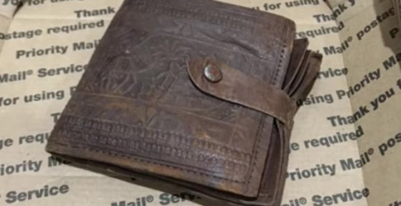 Nakon 50 godina vraćen mu izgubljeni novčanik sa Antarktika!