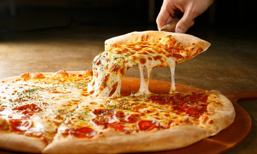 Данас је Светски дан пице: Да ли знате кад је настала и у ком облику?!