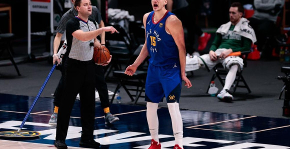 Jokić ZATRPAO koš Baksa, ali Denver izgubio