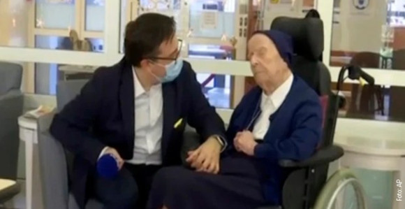 Ima skoro 117 godina, a kovid je za nju bio mačji kašalj!
