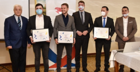 Stigla priznanja i Bijeljini i Banjaluci, Trebinju
