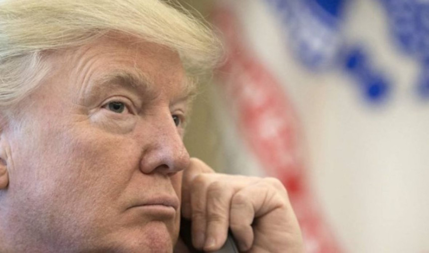 Сенат истражује телефонски позив Доналда Трампа