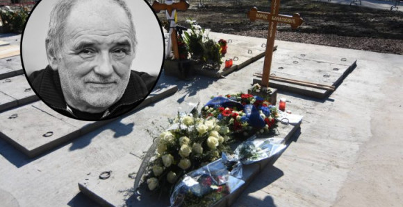 Kantautor ispraćen uz tamburaše i pjesmu Olivera