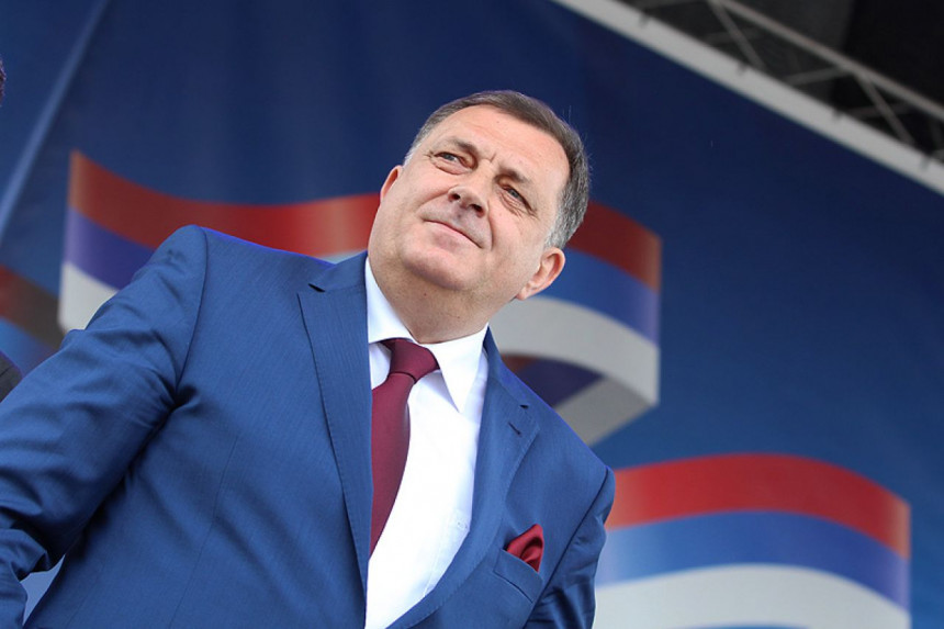Preko porodice steže se obruč oko Milorada Dodika
