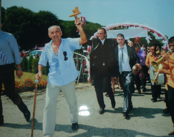 Zbog korone bez posla ostao i srbački "ČAJO"