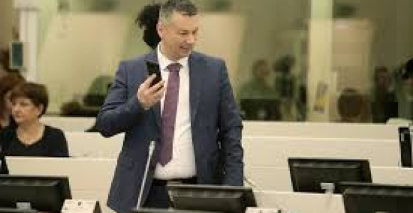 DNS traži direktnu nabavku vakcina protiv korone