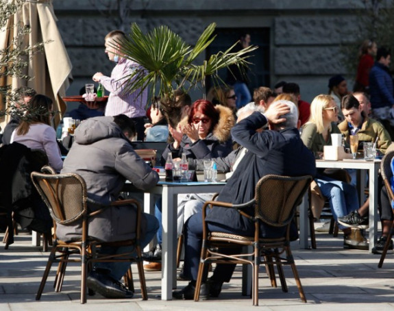 U Srbiji za vikend ugostitelji i tržni centri do 14 sati?