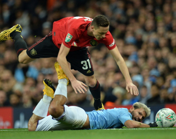 Сутра дербији Лестер - Арсенал и Челси - Манчестер јунајтед