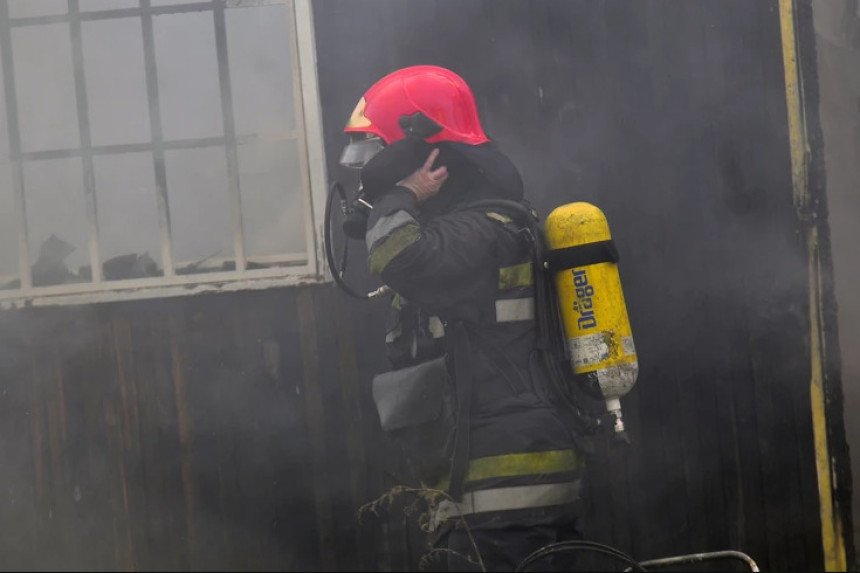 Gori kuća u Bistrici kod Banjaluke