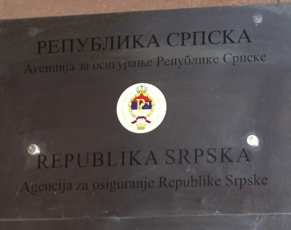 "Политички обрачун СНСД-а у Агенцији за осигурање"