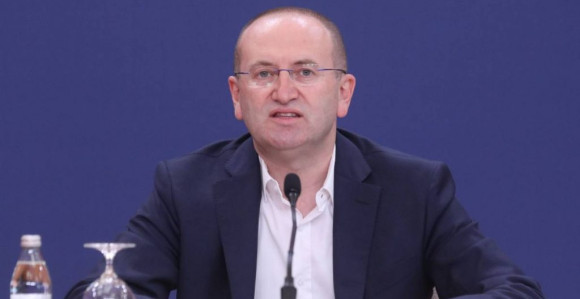 Кризни штаб тражи поново полицијски час у Србији