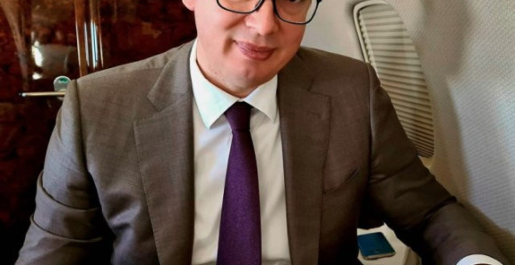 Vučić otkrio da je ručao sarajevske ćevape, evo i gdje