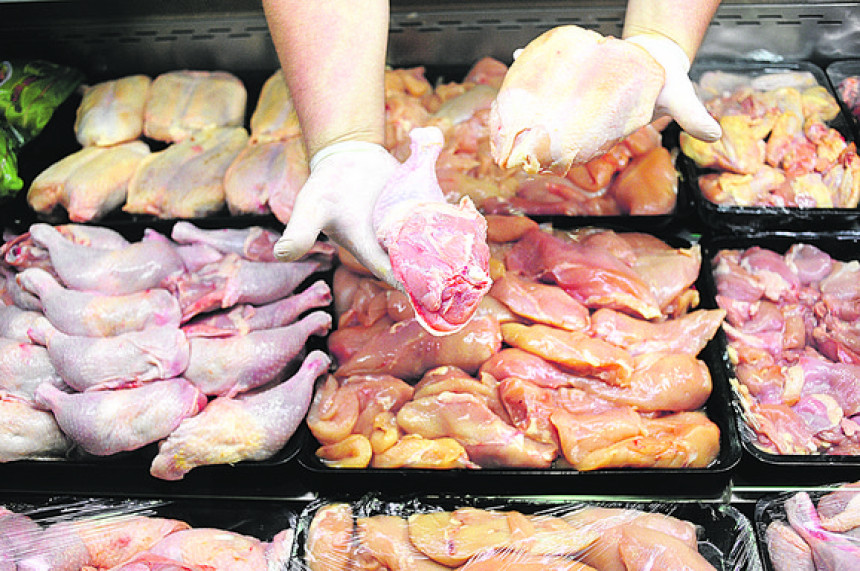 Moguća zabrana izvoza pilećeg mesa iz BiH u EU