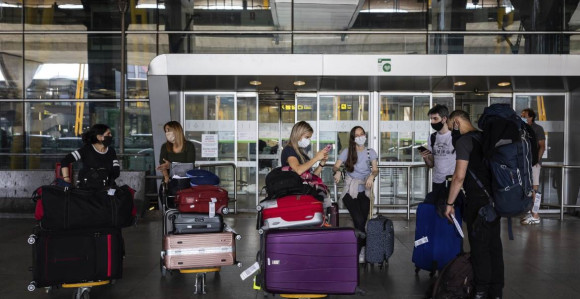 “Ковид пасоши” пут БиХ у изолацију?