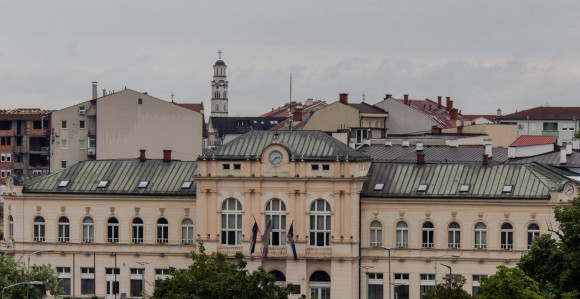 Petrović pozvao građane na mir i povjerenje
