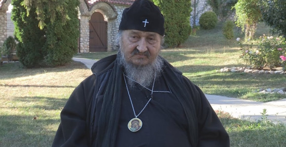 Preminuo vladika Atanasije Jevtić