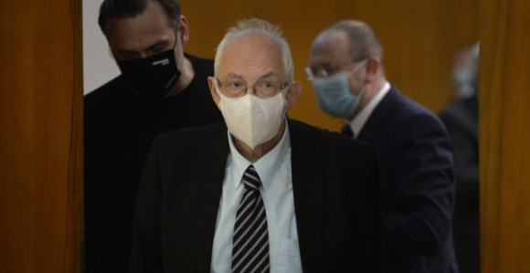 Kon: Ne razumijem ko hoće da nas otjera?