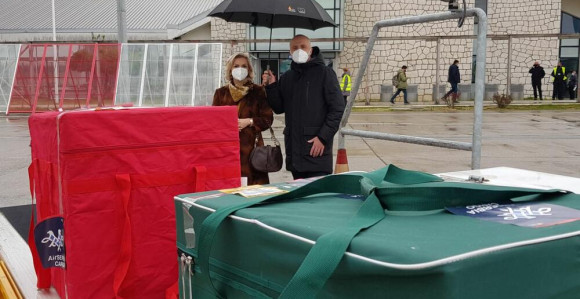 Drugi kontingent vakcina iz Srbije stigao u Crnu Goru