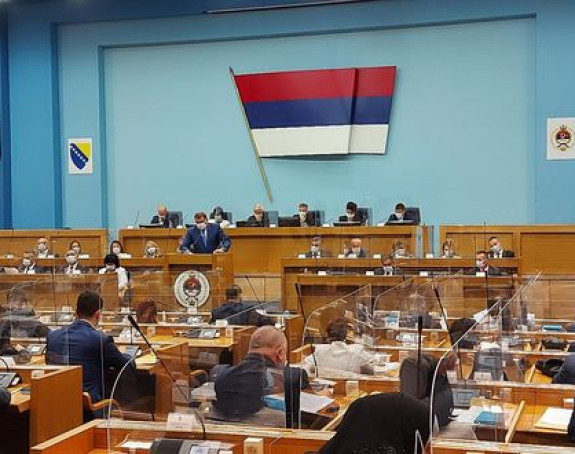 Zasjeda Parlament Srpske: Šta Dodik sprema za Incka?
