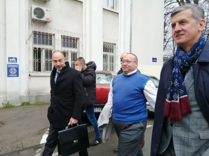 Vuletić u pratnji advokata otišao na saslušanje