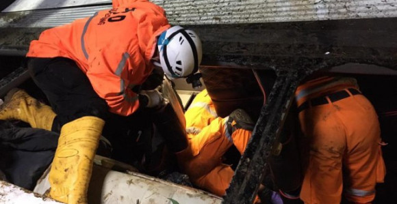 Užas u Indoneziji: Prevrnuo se autobus sa školskom djecom