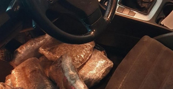 Jedno lice uhapšeno, zaplijenjeno 33 kg marihuane