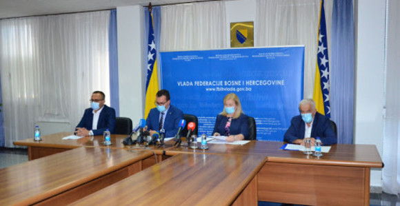 Vlada Federacije BiH usvojila naredbe i preporuke Kriznog štaba