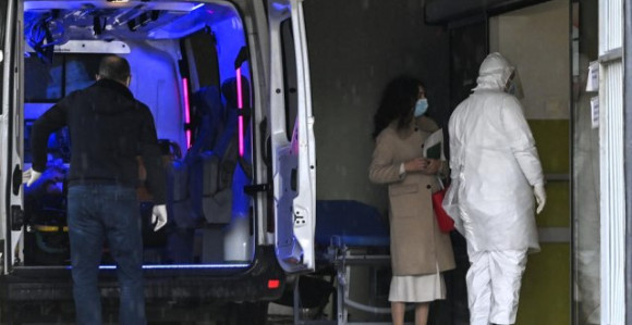 Region: Policijski čas, zatvaranja, protesti...