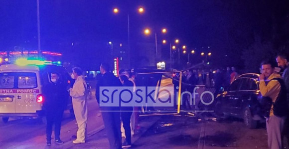 Banjaluka: Autom udario u stajalište, pa pobjegao