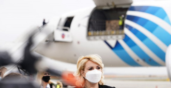 Na beogradski aerodrom stigla pomoć iz UAE