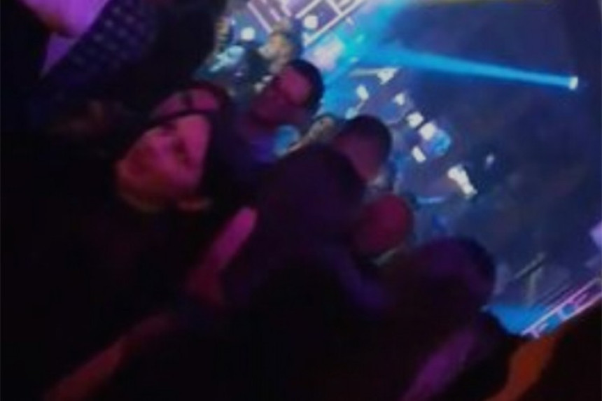 Poruka premijeru: Zatvaraj koga si navikao (VIDEO)