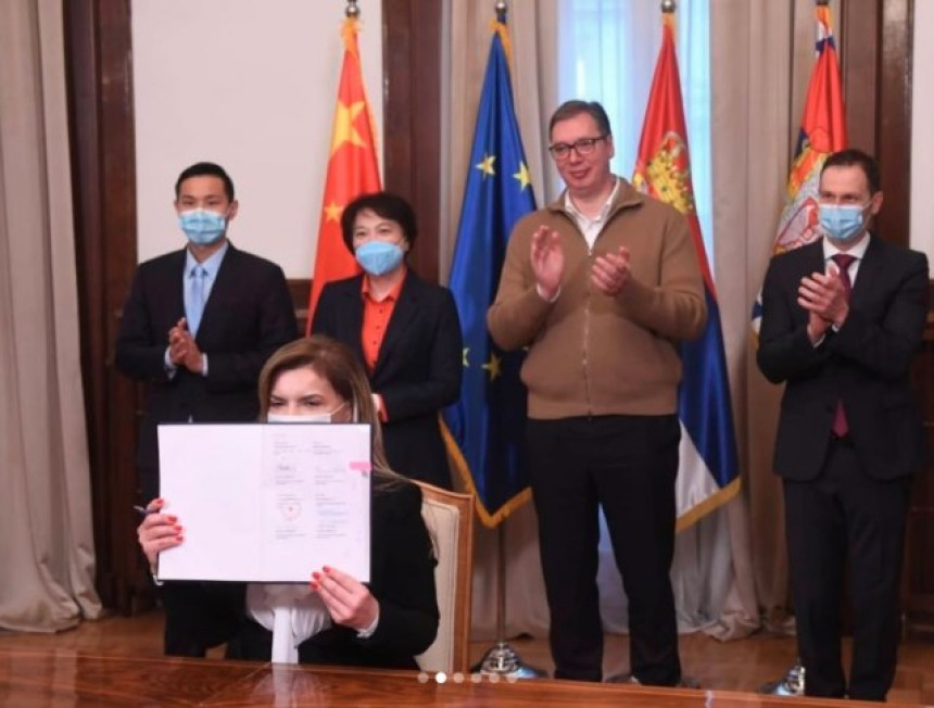 Potpisan ugovor sa Sinofarmom: Stižu vakcine