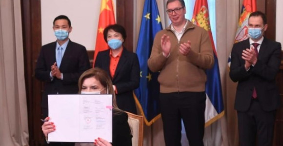 Potpisan ugovor sa Sinofarmom: Stižu vakcine