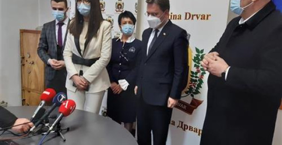 Za konsolidaciju budžeta u Drvaru pomoć iz Srbije