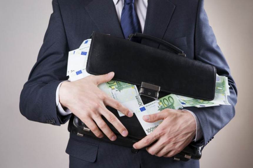 Samo jedna osoba iz BiH iznijela 851.000 evra