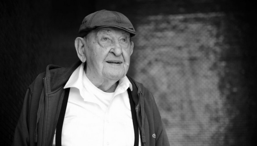 Čuveni glumac izgubio bitku sa virusom koronom