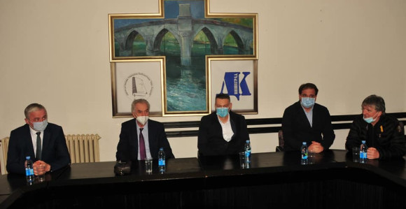 Кривичне пријаве против начелника Вишеграда и министарке Јујић!