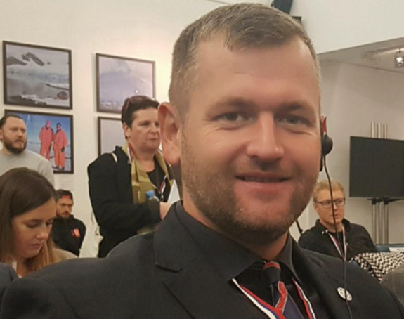 Lični interesi pojedinaca unose sumnju u društvo
