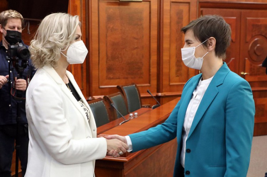 Građani Srbije bez testa uskoro mogu u Crnu Goru?