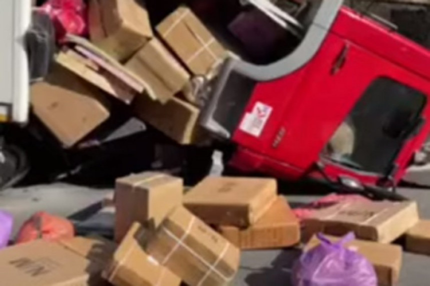 Stravičan prizor nakon udesa kod Zenice (VIDEO)