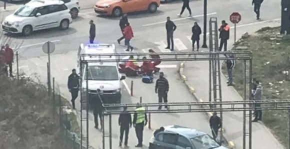 Sarajevo: Pregazio mladića pred prolaznicima