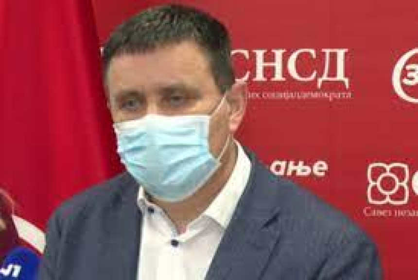 Đajić "gradi" prostoriju "za žurke" SNSD-ovaca?!