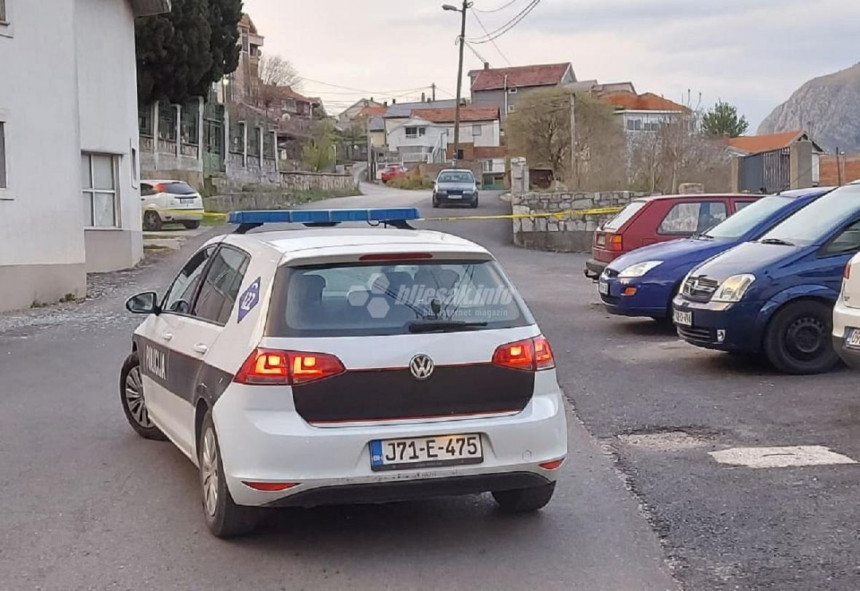 Drugi put bačena bomba ispred porodične kuće