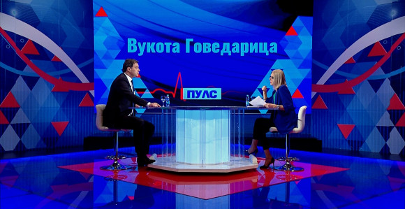 Ne treba da čekamo da nam Srbija poklanja vakcine