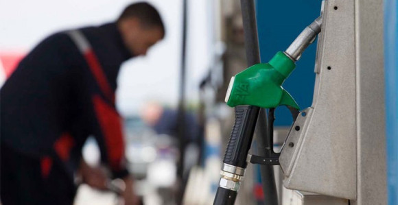 Vlada uredbom ograničila cijenu goriva u Srpskoj