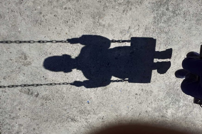 "Kad bih je zagrlio, ne bih je pustio više nikad" 