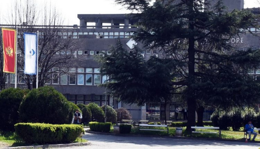 Direktorica KC CG tvrdi: Respiratori nisu ispravni