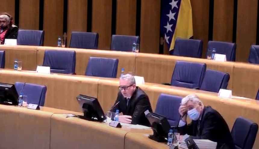 Dom naroda neće razmatrati smjenu Lučića i ilića