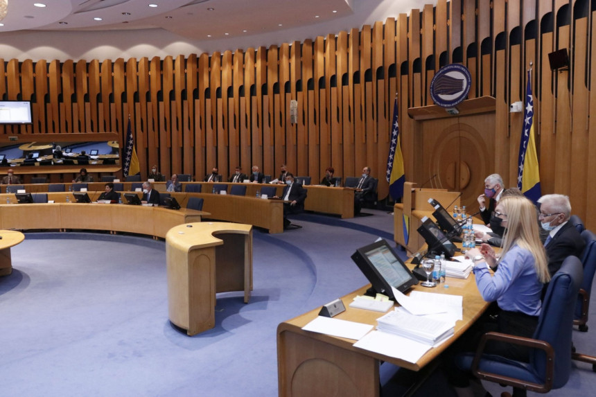 Hapsiti Dodika ako krene u rušenje ustavnog poretka BiH